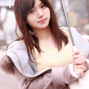 「パパママ、ごめんなさい…。私は世界一エッチな子です。」Hカップのお嬢様女子大生が自分開放、潮吹きまくりながらケモノみたいに下品イキするAVデビュー 宮名遥