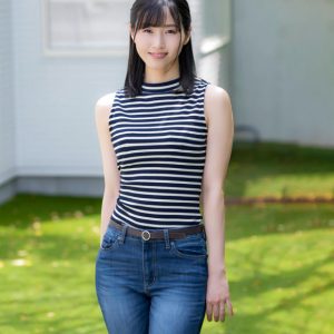 結婚8年目、乗馬に茶道 日々自分磨きを怠らずに育んだ完璧クビレのFカップ美人妻 常盤りお 39歳 自身のマゾ願望を叶えるためたった1度のAV体験