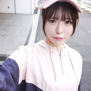 朝晩2回が日課のオナニー中毒オンナが30日間ガチ禁欲！ そして解禁！ 絶叫イキ！ 多量潮！ 失神！ アッパー絶頂とダウナー痙攣を繰り返すトランス異常オルガズム性交 黒島玲衣