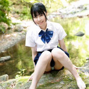 わたしのみずみずしい姿、見てくれますか？敏感すぎる潮まみれおもらしエース 月美りょう AV DEBUT