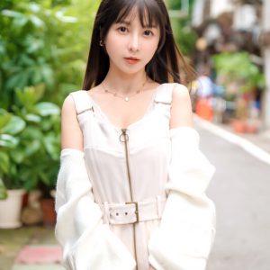 新人 世界的美少女AVデビュー アジアの奇跡 Tiny
