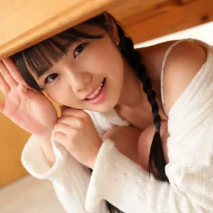 【VR】MOODYZが25年も待ち続けた原石 現役女子大生×Hcupおっぱい シンデレラGIRL 純白彩永 VR解禁 純白彩永