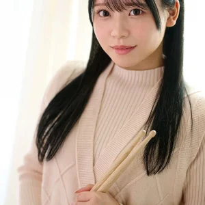 満足できる男とセックスに巡り会えず男を漁りまくる現役JDドラム美女がうねりとグルーヴを生み出す腰使いで リズミカルにイキ跳ねブッ飛びAVデビュー 出口結絆